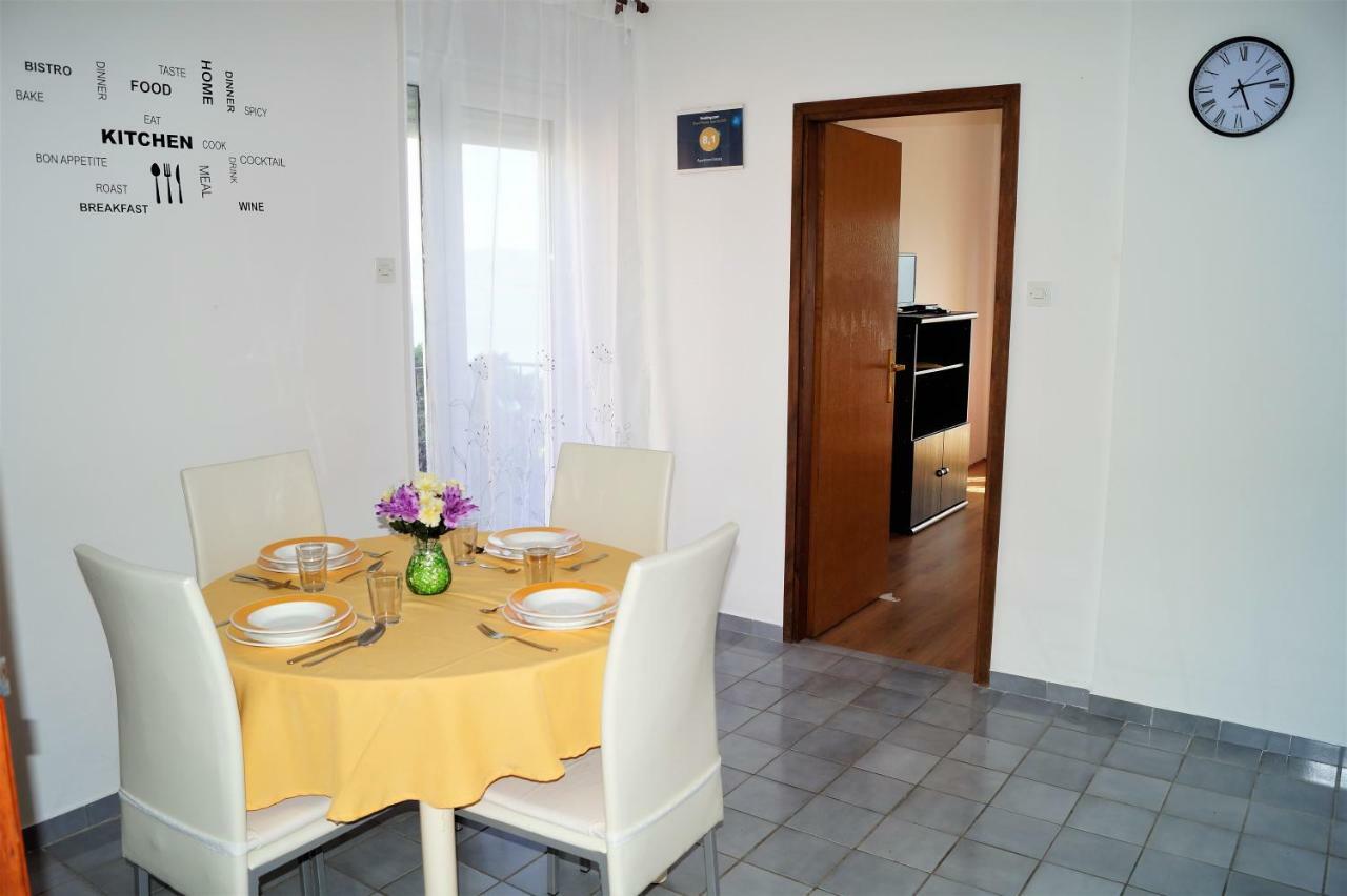 Apartment Nataly 드라말리 외부 사진