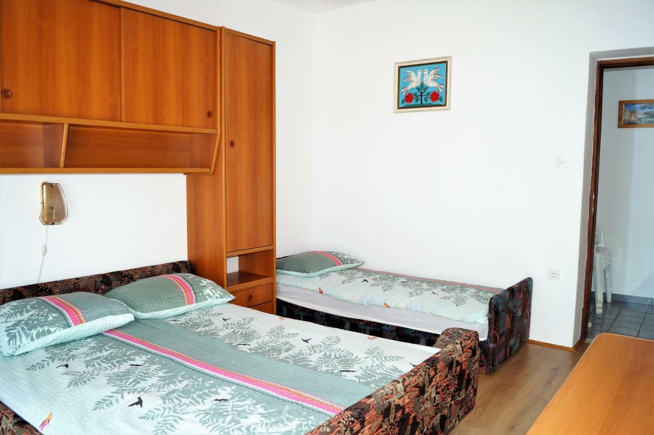 Apartment Nataly 드라말리 외부 사진